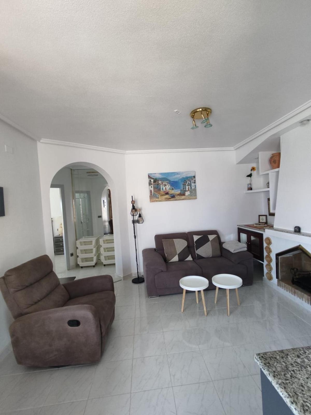 Schoenes Ruhiges Rooftop Apartment Mit Grosser Dachterrasse Торевьиа Экстерьер фото